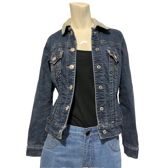 True Religion Womens Sherpa Lined Blue Denim Trucker Jacket XS EUC - Picture 9 of 13